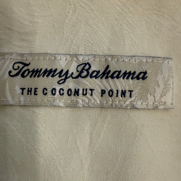 Tommy Bahama Coconut Point Dallas Cowboys Embroidered Button-Up Shirt - Picture 6 of 14